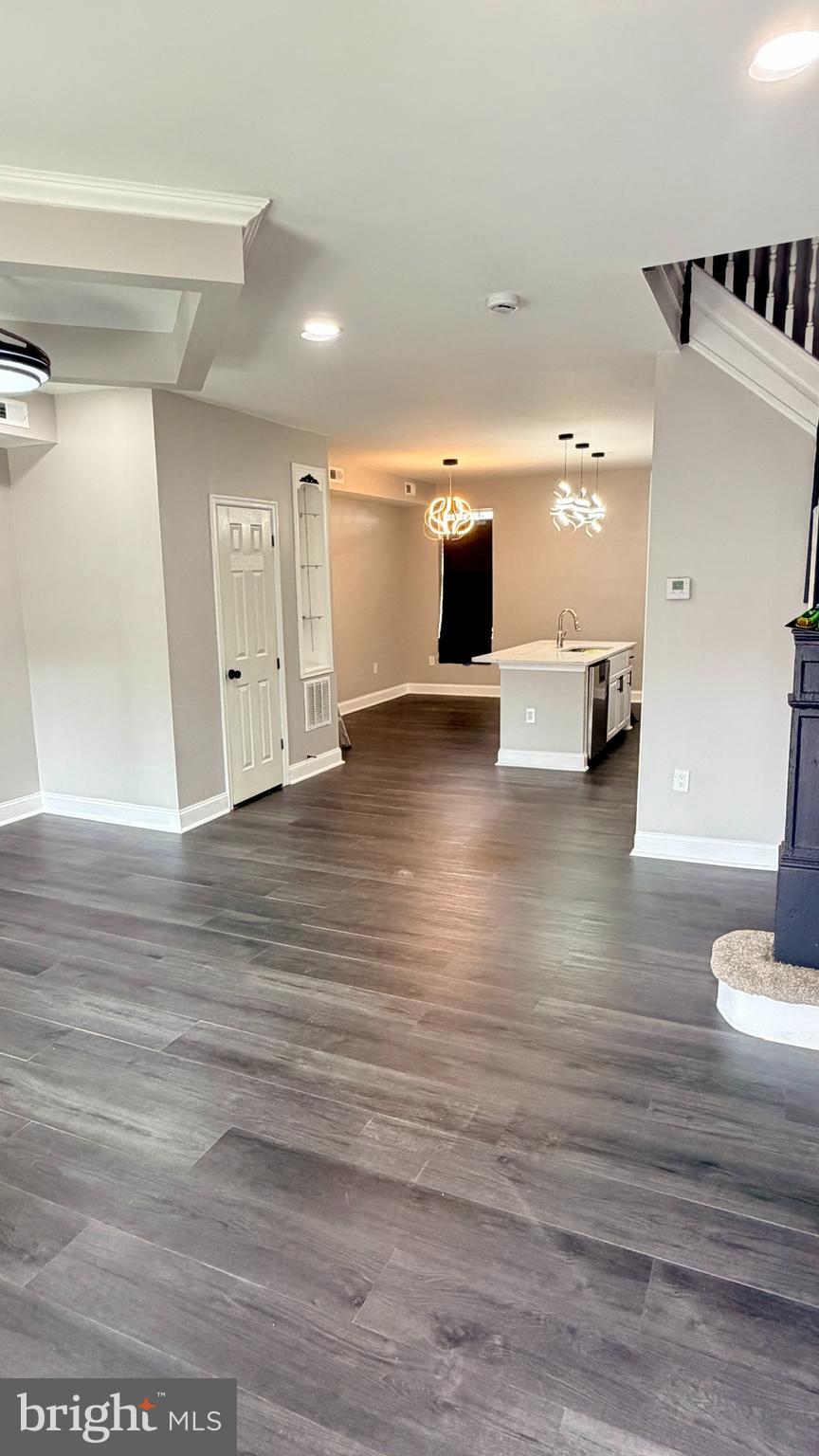 1530 Appleton Street Baltimore, MD 21217 - Photo 2 of 38