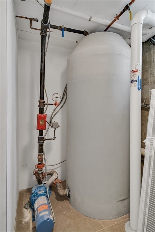 2 Percy Place Cambridge, MA 02139 - Photo 33 of 37 a room with gym equipment