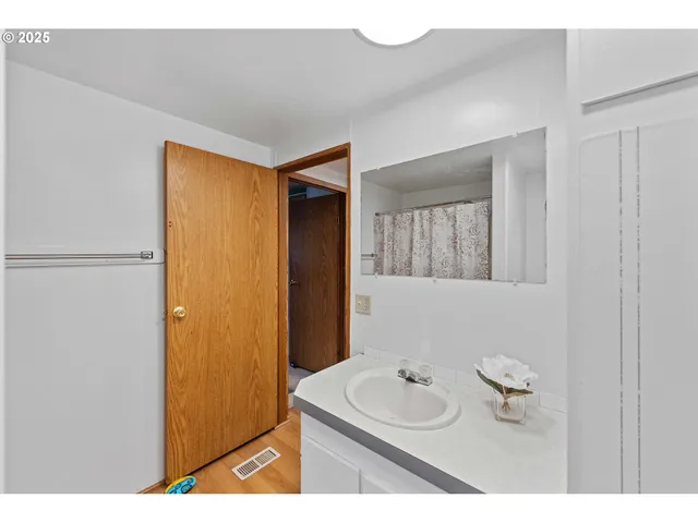 $99,999 | 67624 Spinreel Road, Unit 34B, North Bend, OR 97459