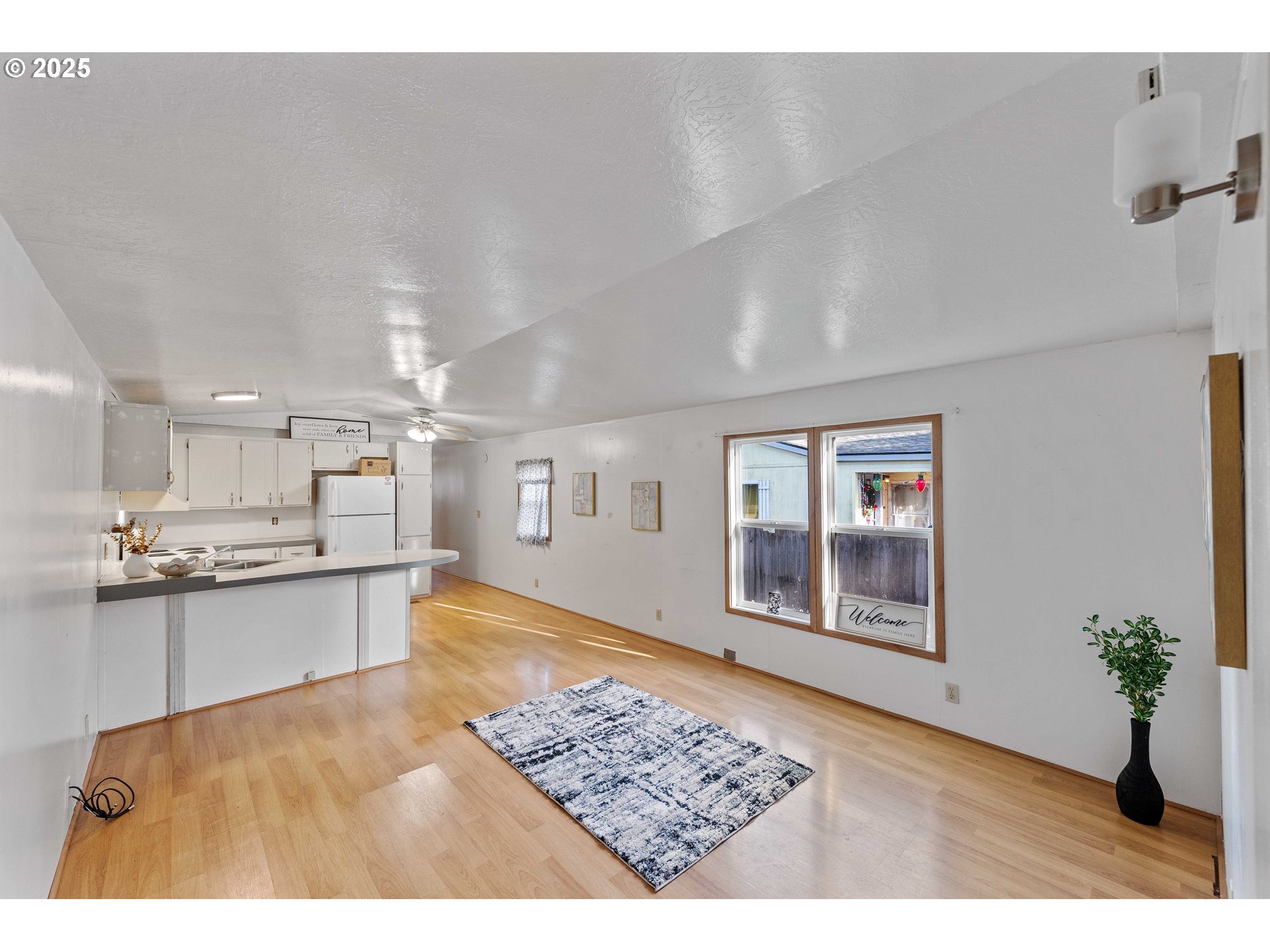 67624 Spinreel Road, Unit 34B North Bend, OR 97459 - Photo 2 of 19