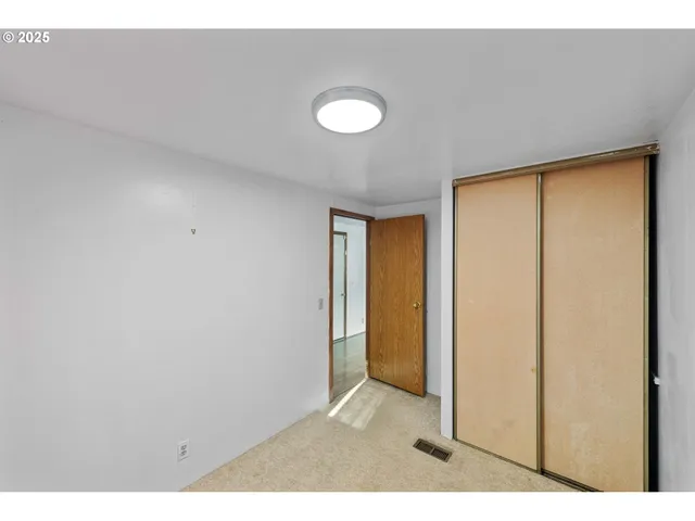 $99,999 | 67624 Spinreel Road, Unit 34B, North Bend, OR 97459