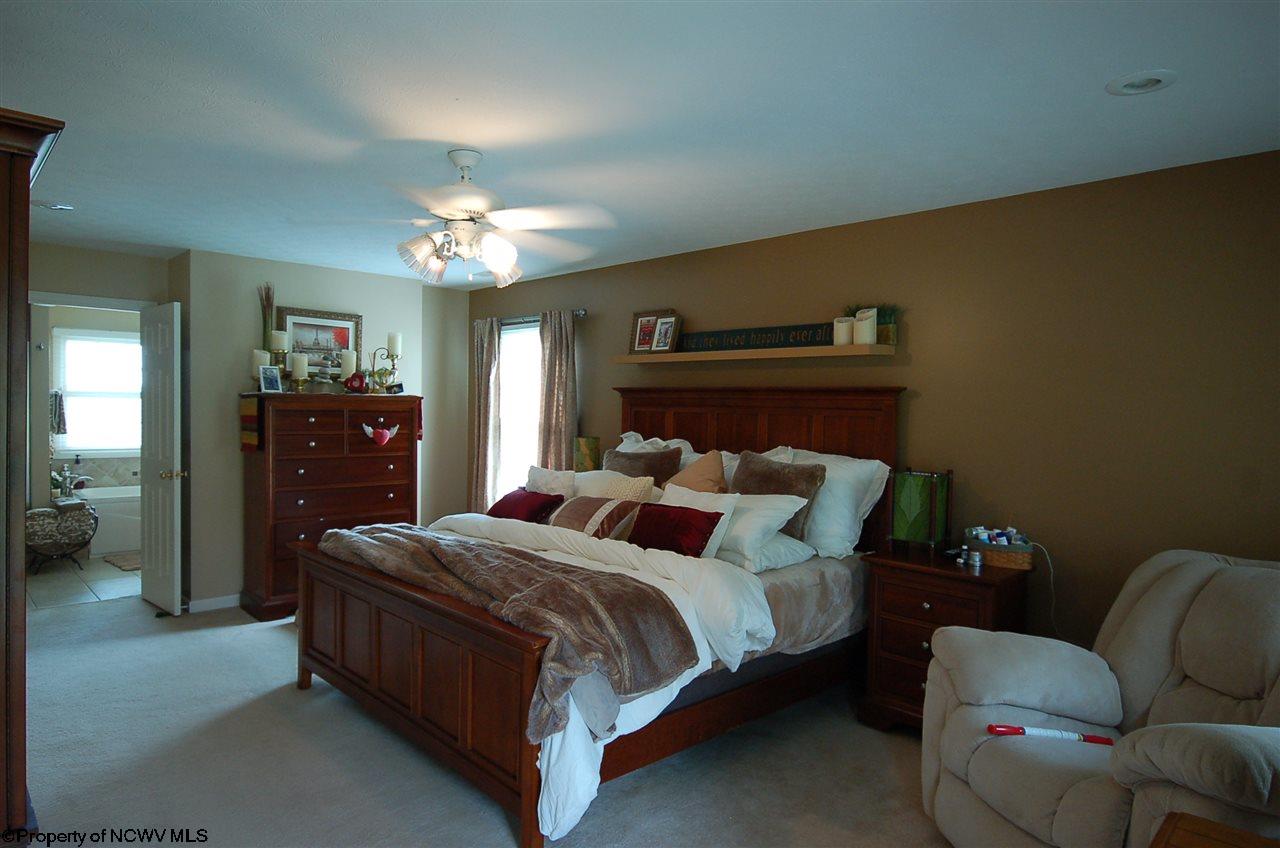 3012 Dogwood Road Bridgeport, WV 26330 - Photo 8 of 19 Gallery Image 8