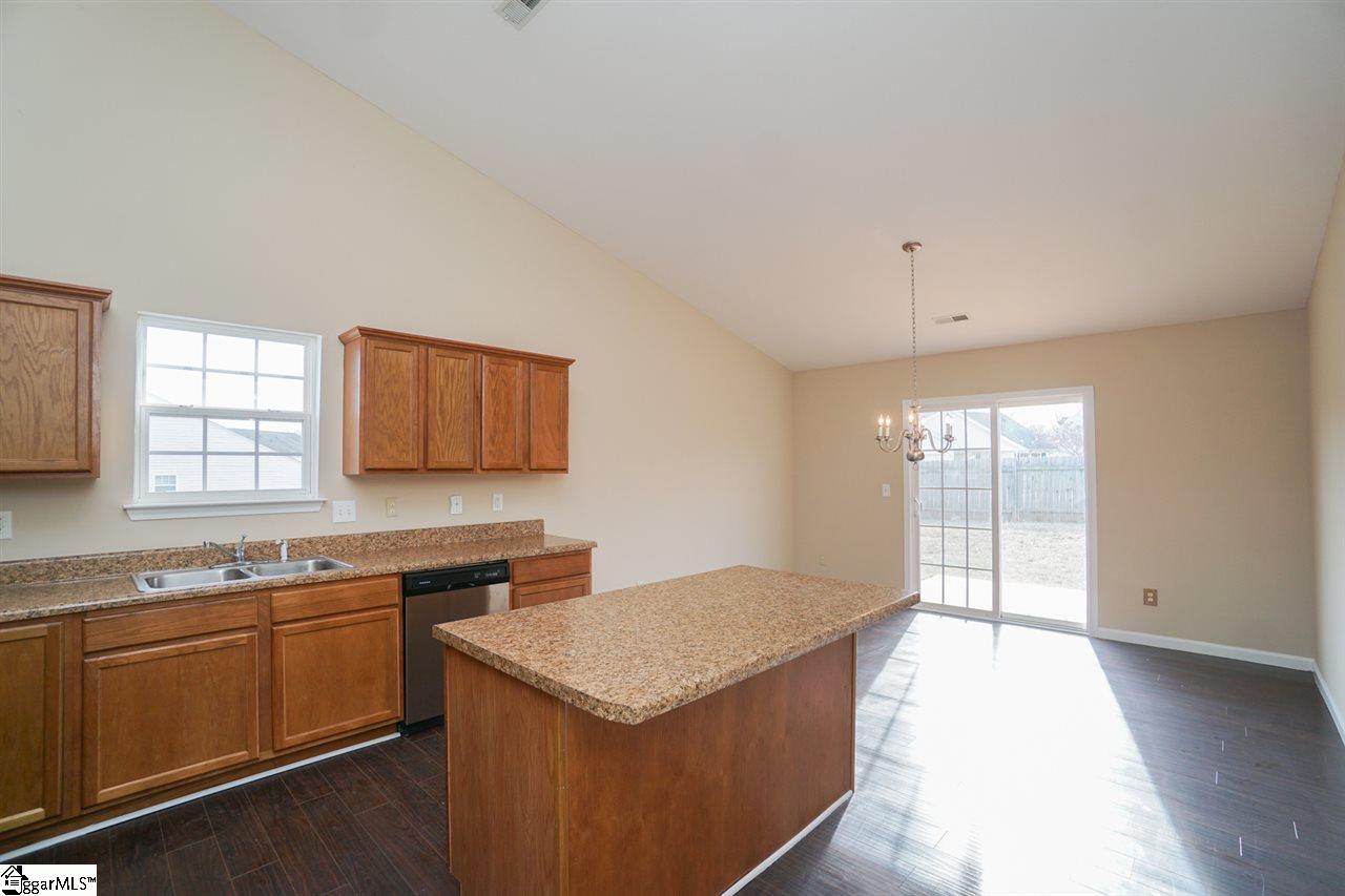 116 Melrose Road Greenville, SC 29605 - Photo 9 of 23 Gallery Image 9