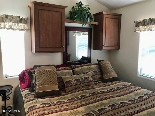 17550 South Munds Ranch Road, Unit 305 Munds Park, AZ 86017 - Photo 10 of 35 Master bedroom