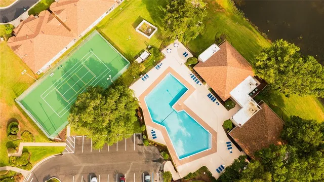 an aerial view of multiple house
