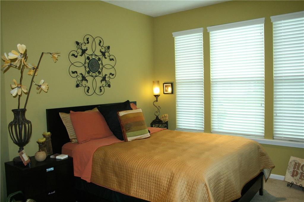 13045 Ratliff Run Fishers, IN 46037 - Photo 13 of 24 Gallery Image 13