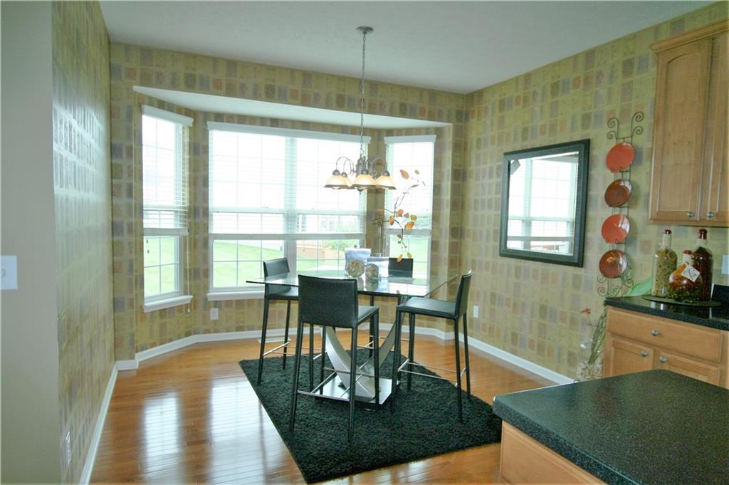 13045 Ratliff Run Fishers, IN 46037 - Photo 10 of 24 Gallery Image 10