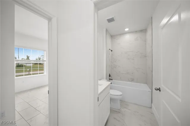 $2,400 | 1145 Northwest 27th Court, Cape Coral, FL 33993