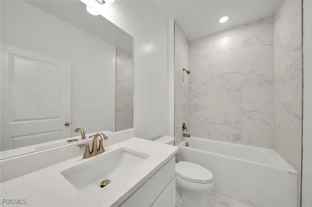 $2,400 | 1145 Northwest 27th Court, Cape Coral, FL 33993