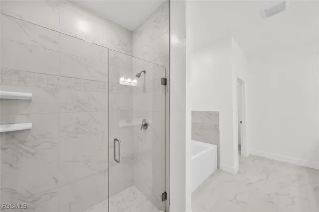 $2,400 | 1145 Northwest 27th Court, Cape Coral, FL 33993