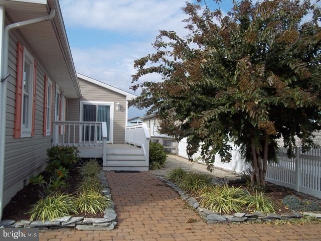 13905 Fiesta Road Ocean City, MD 21842 - Photo 15 of 17 Gallery Image 15