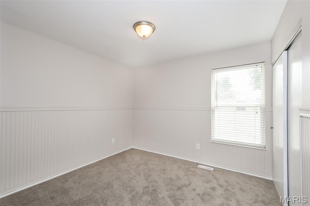 140 Lamplighter Way O'Fallon, MO 63368 - Photo 11 of 18