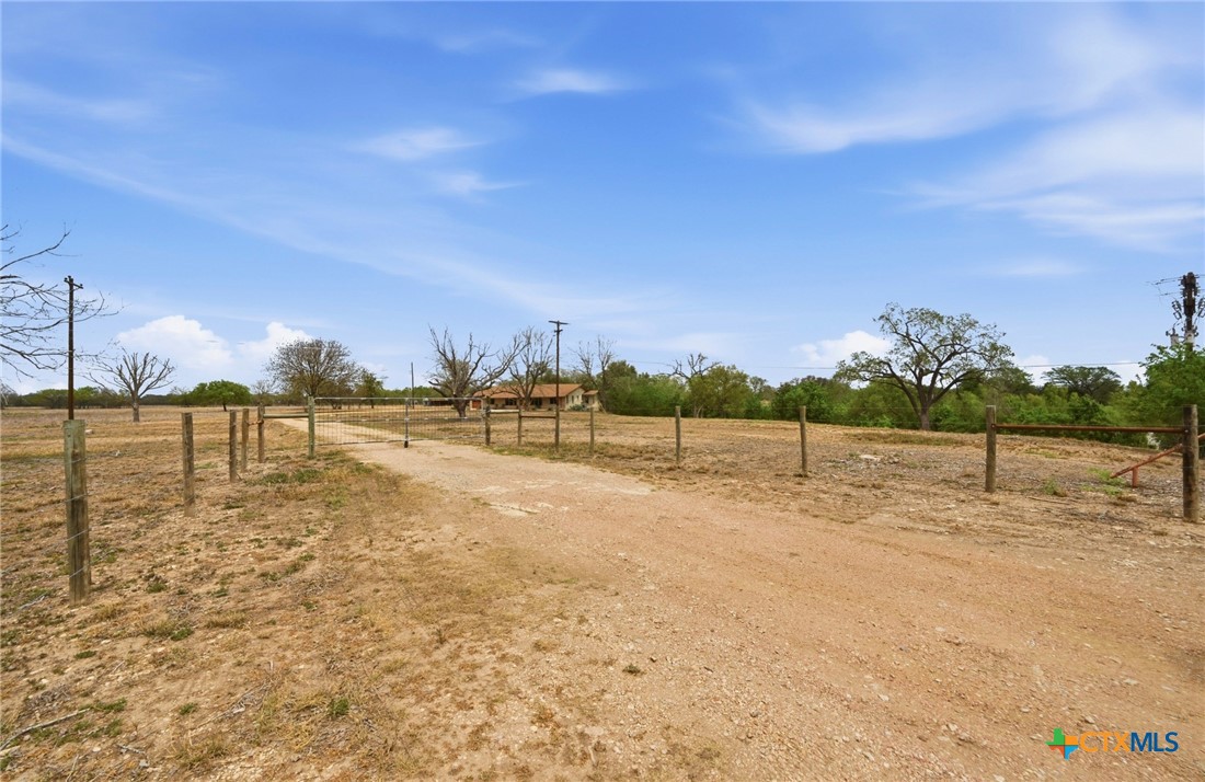 3500 Scull Road Martindale, TX 78655 - Photo 9 of 43