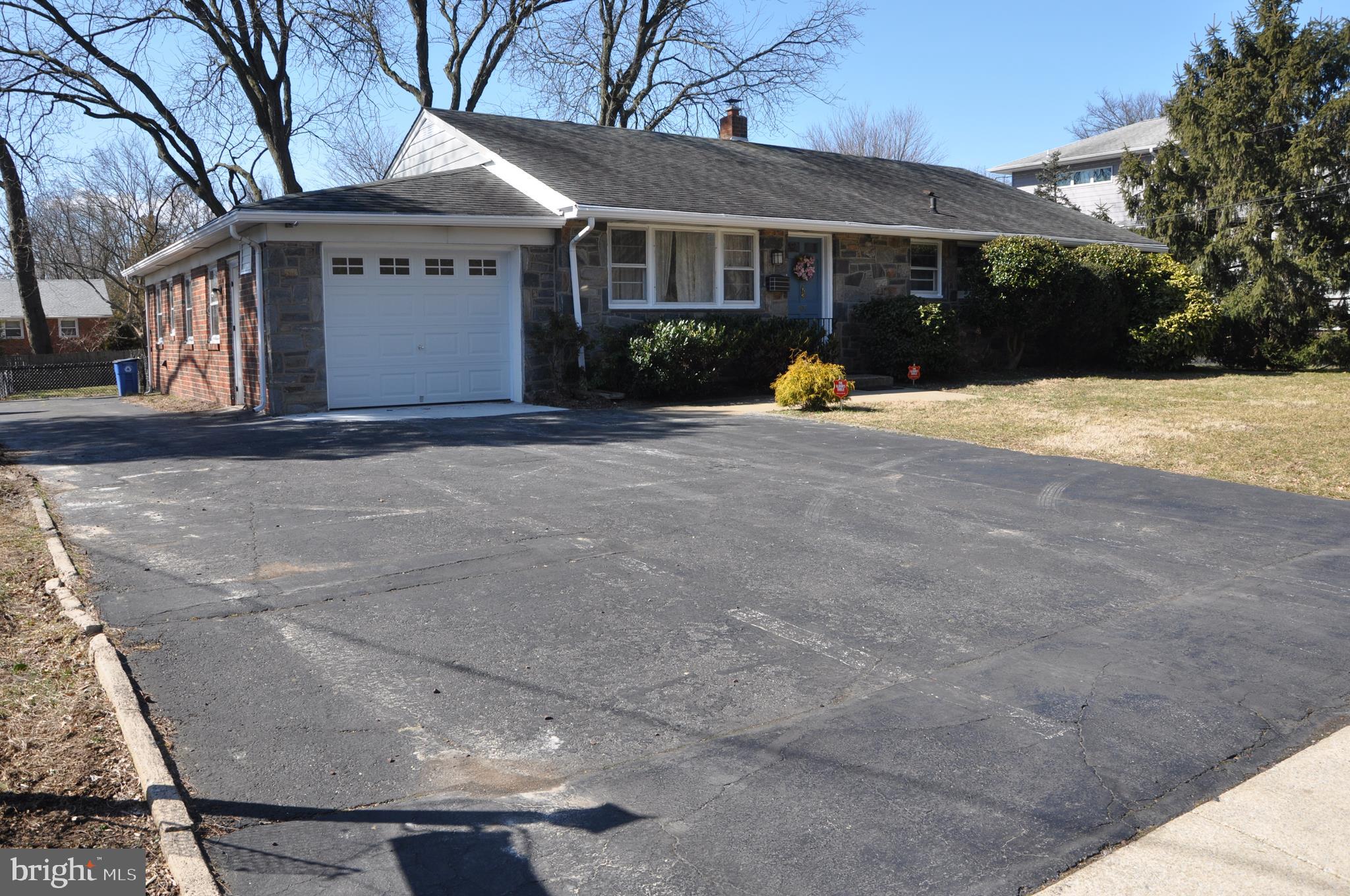 1107 Fairview Road Swarthmore, PA 19081 - Photo 2 of 19