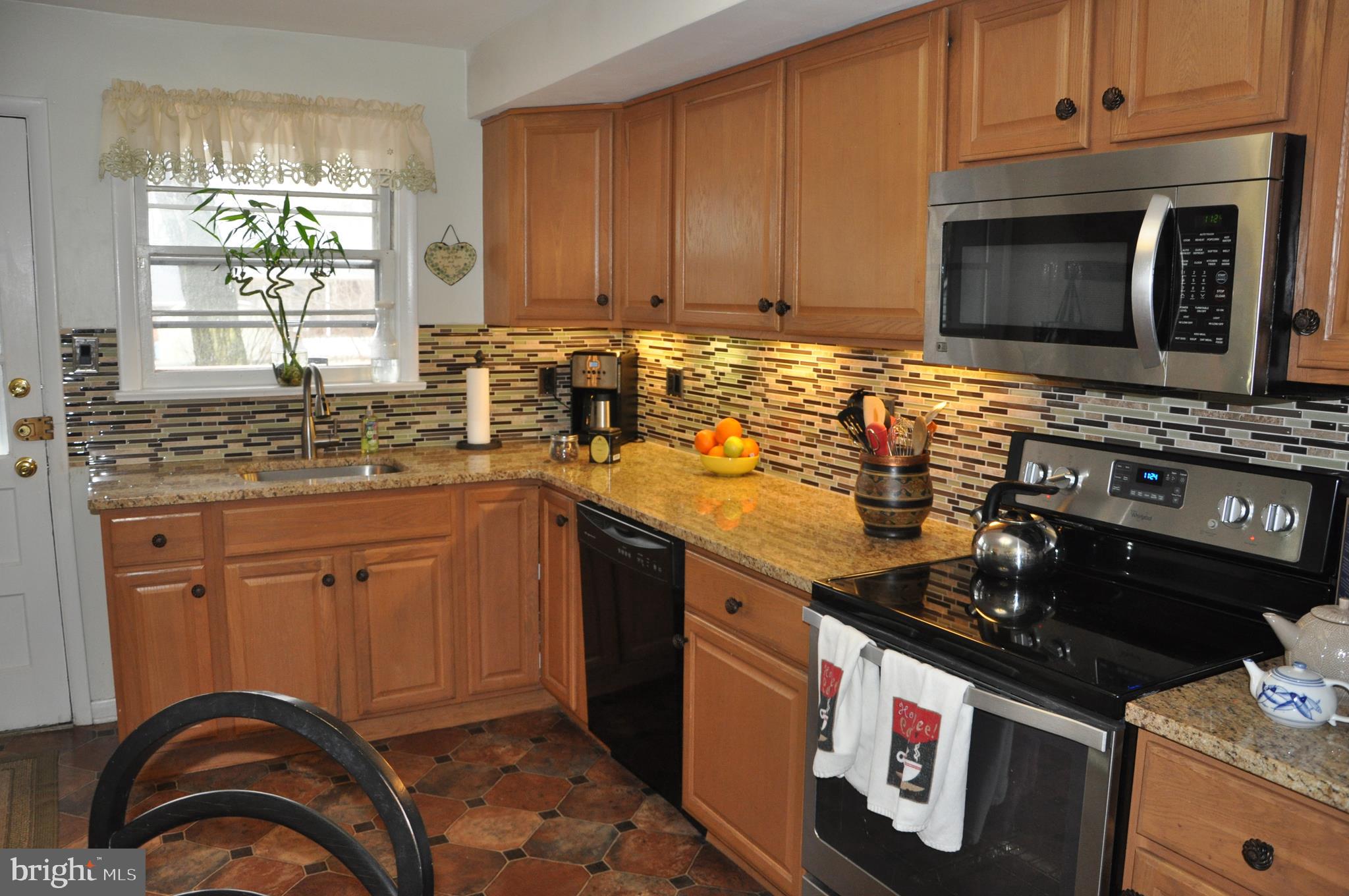 1107 Fairview Road Swarthmore, PA 19081 - Photo 11 of 19