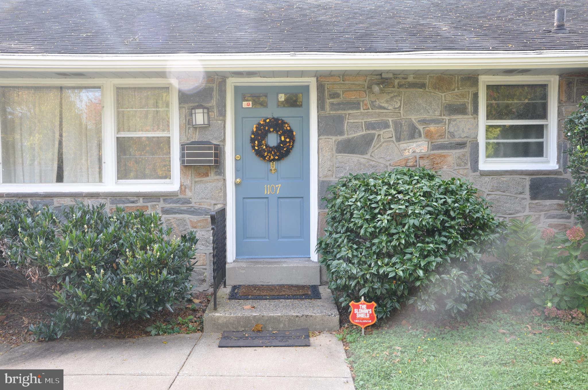 1107 Fairview Road Swarthmore, PA 19081 - Photo 4 of 19
