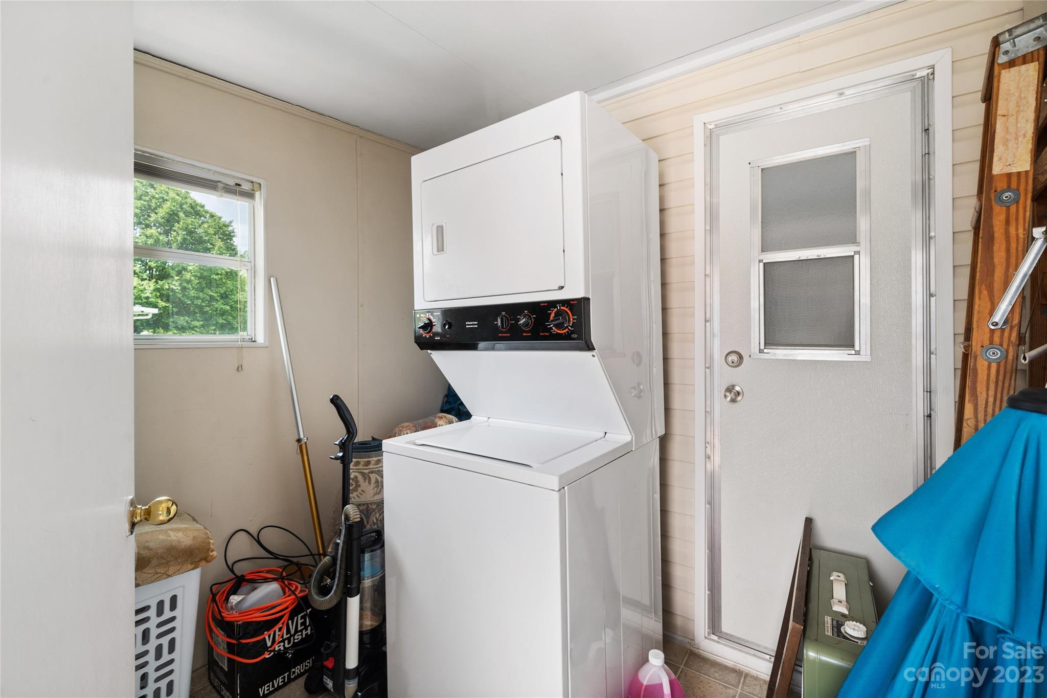 230 Pike Point Waynesville, NC 28785 - Photo 23 of 30 a utility room with dryer and washer