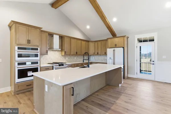 $899,999 | Mistletoe Lane, Shepherdstown, WV 25443