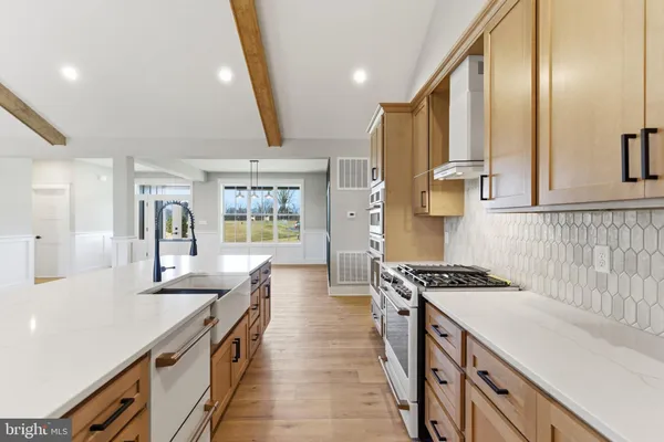 $899,999 | Mistletoe Lane, Shepherdstown, WV 25443
