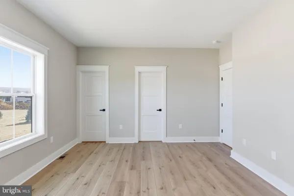 $899,999 | Mistletoe Lane, Shepherdstown, WV 25443