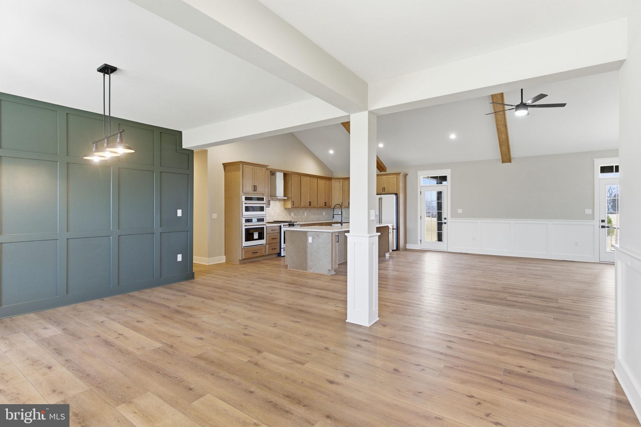 99 Mistletoe Lane Shepherdstown, WV 25443 - Photo 4 of 53
