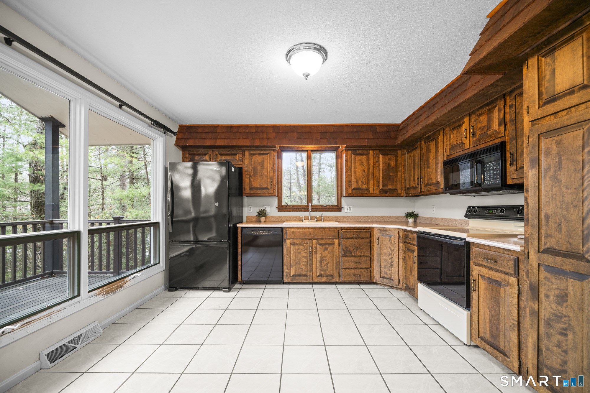 24 Rose Haven Road Somers, CT 06071 - Photo 18 of 40