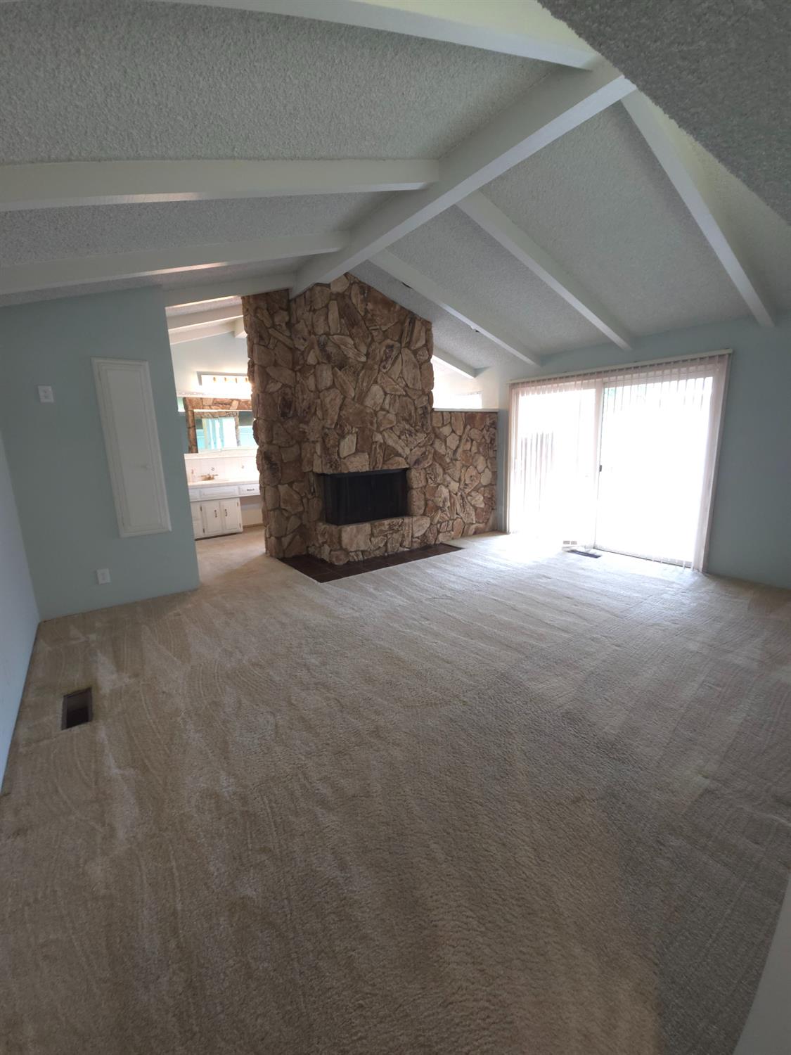 1601 Jacquelyn Way Modesto, CA 95355 - Photo 8 of 24