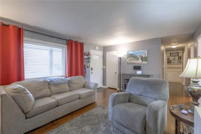 $289,000 | 13001 East 54th Terrace, Kansas City, MO 64133