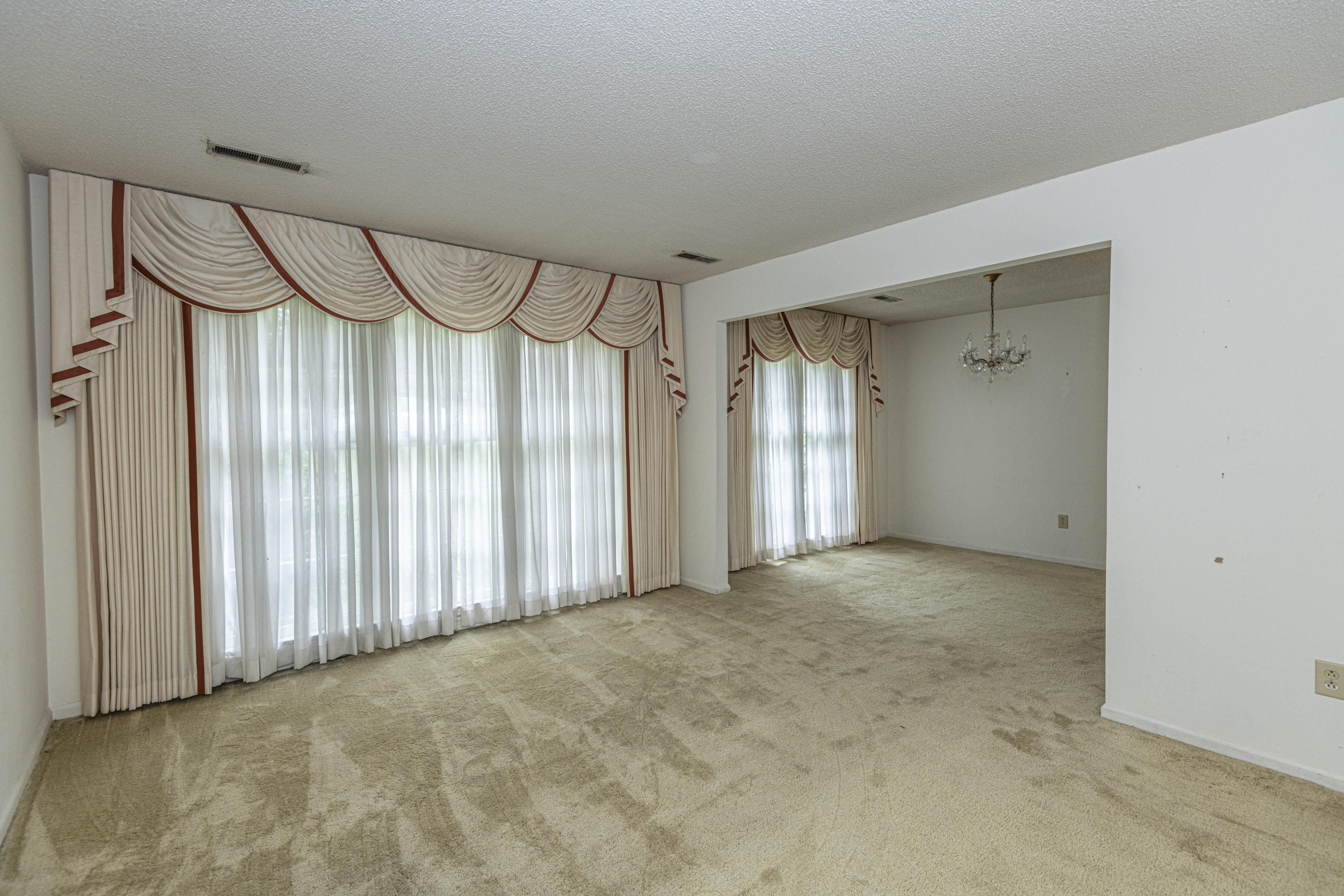 1034 Yeamans Hall Road Hanahan, SC 29410 - Photo 5 of 46 _DSC0829