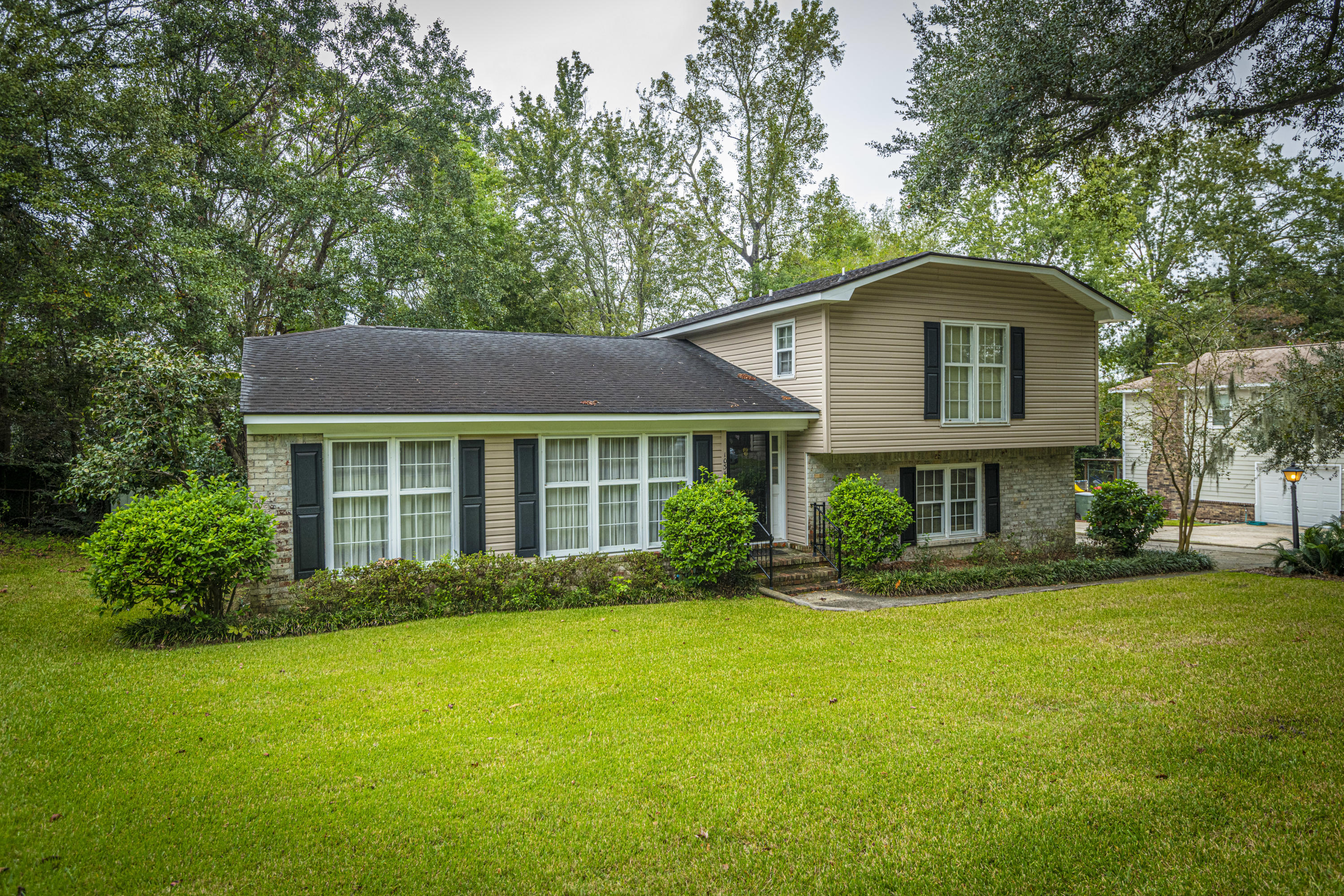 1034 Yeamans Hall Road Hanahan, SC 29410 - Photo 41 of 46 _DSC0780