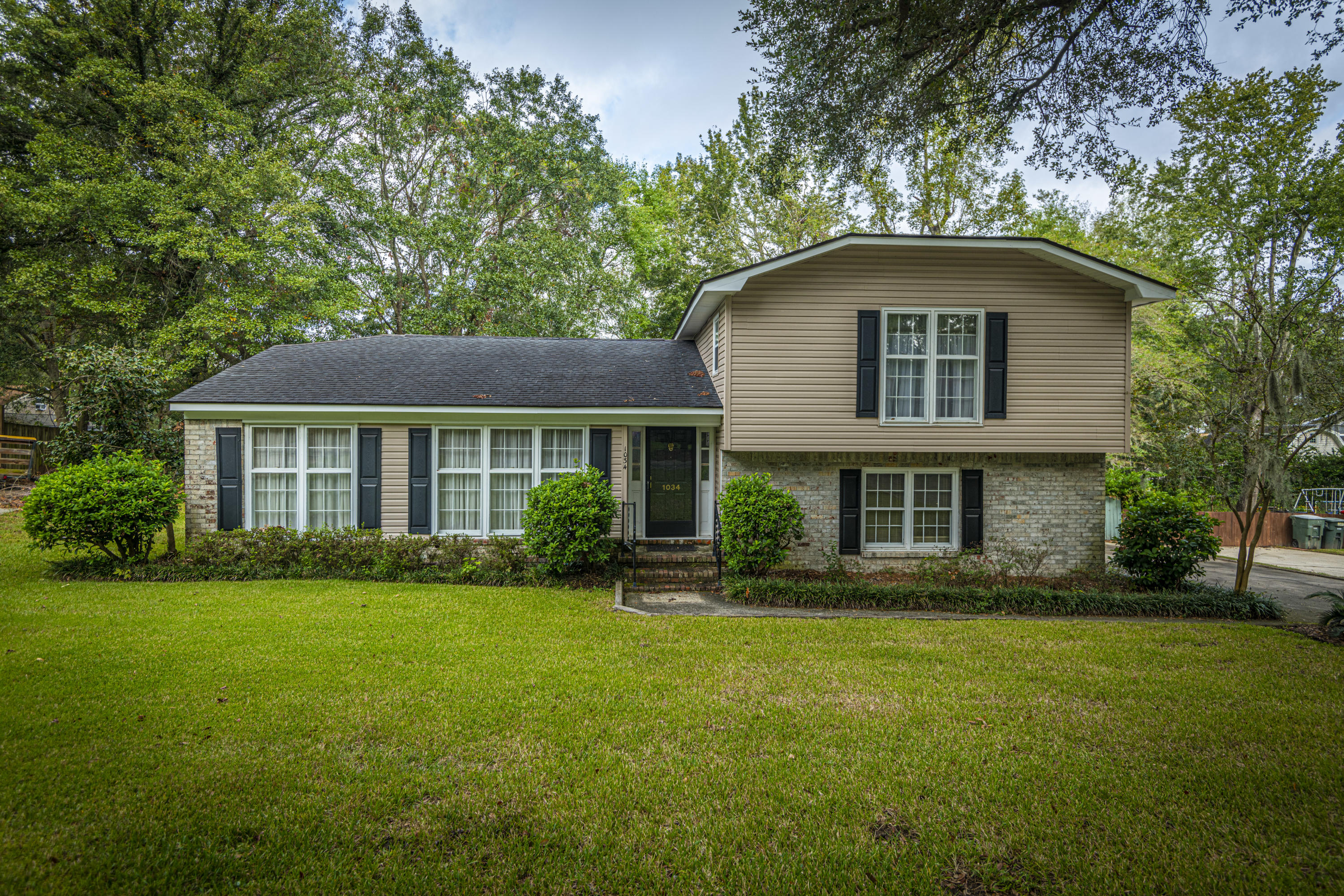 1034 Yeamans Hall Road Hanahan, SC 29410 - Photo 42 of 46 _DSC0866