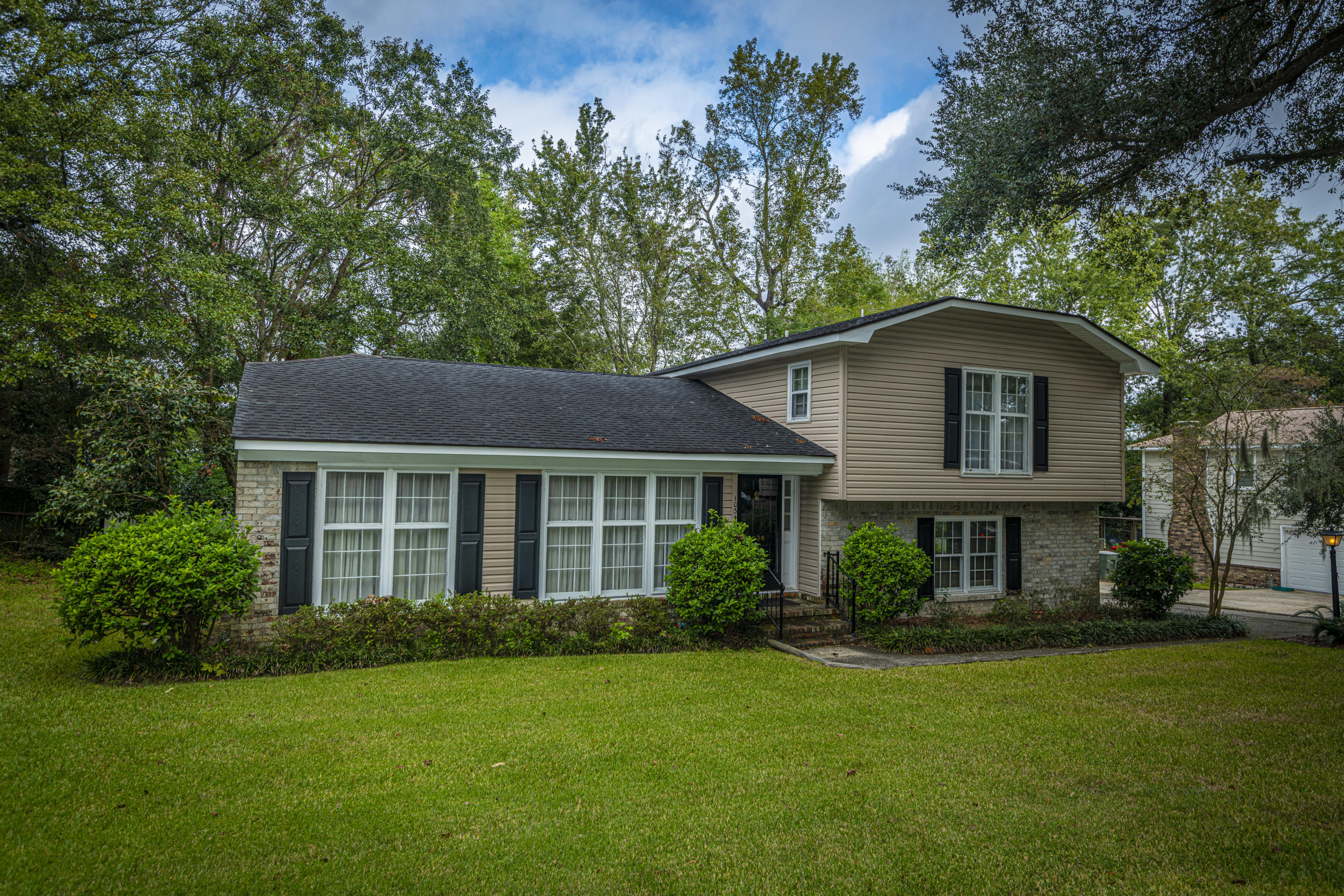 1034 Yeamans Hall Road Hanahan, SC 29410 - Photo 44 of 46 _DSC0870