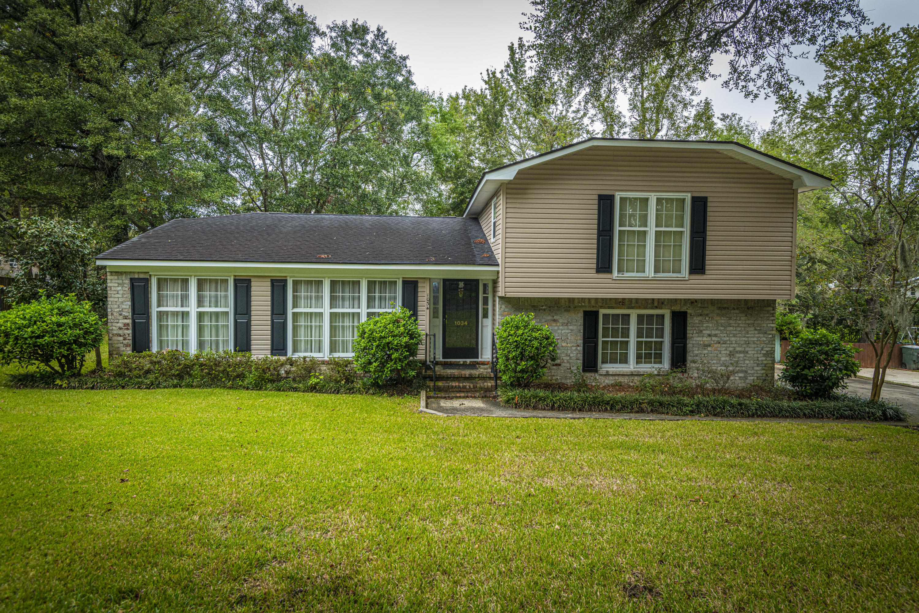 1034 Yeamans Hall Road Hanahan, SC 29410 - Photo 45 of 46 _DSC0781