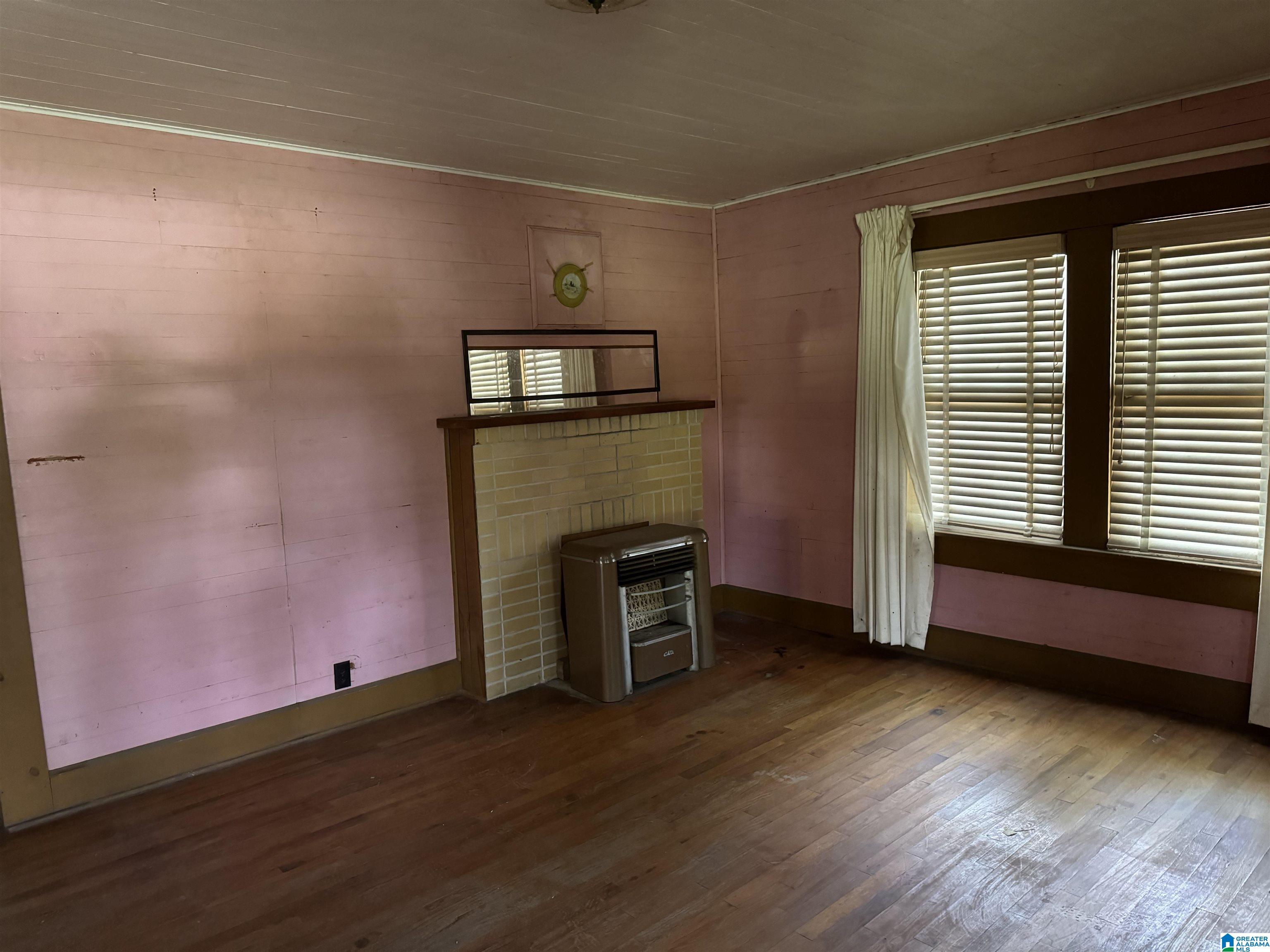 4822 Saks Road Anniston, AL 36206 - Photo 2 of 14