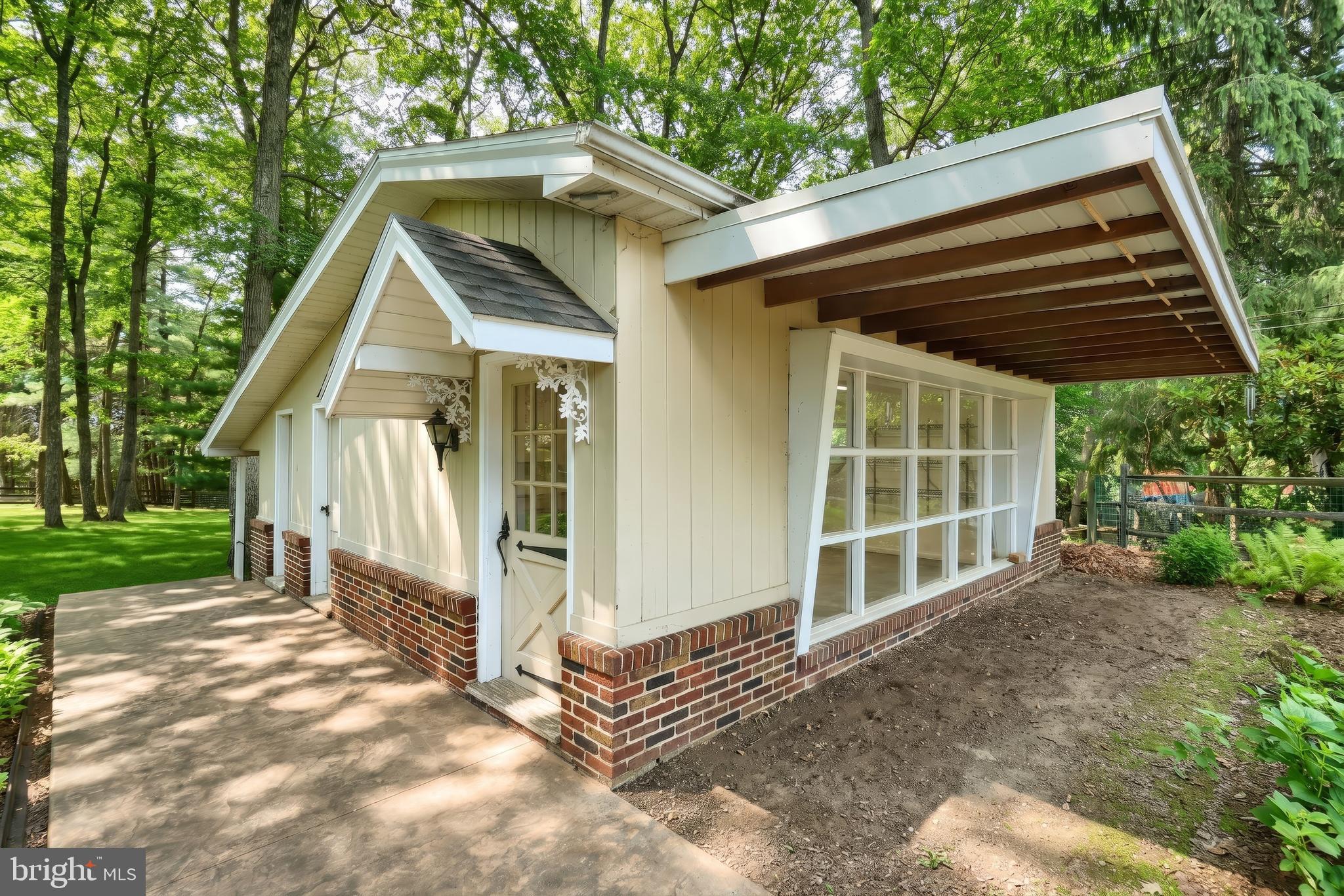2850 Iron Stone Hill Road York, PA 17403 - Photo 49 of 61 Outbuilding