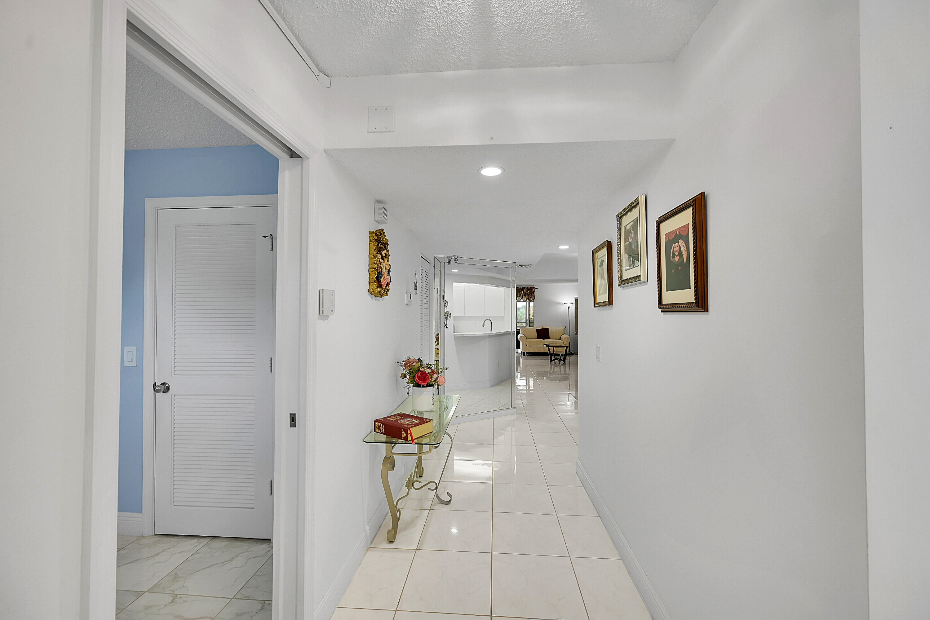 9165 Southwest 14th Street, Unit 1304 Boca Raton, FL 33428 - Photo 3 of 38 Entry