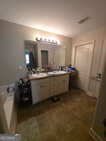 $369,990 | 1442 Dillard Heights Drive, Bethlehem, GA 30620