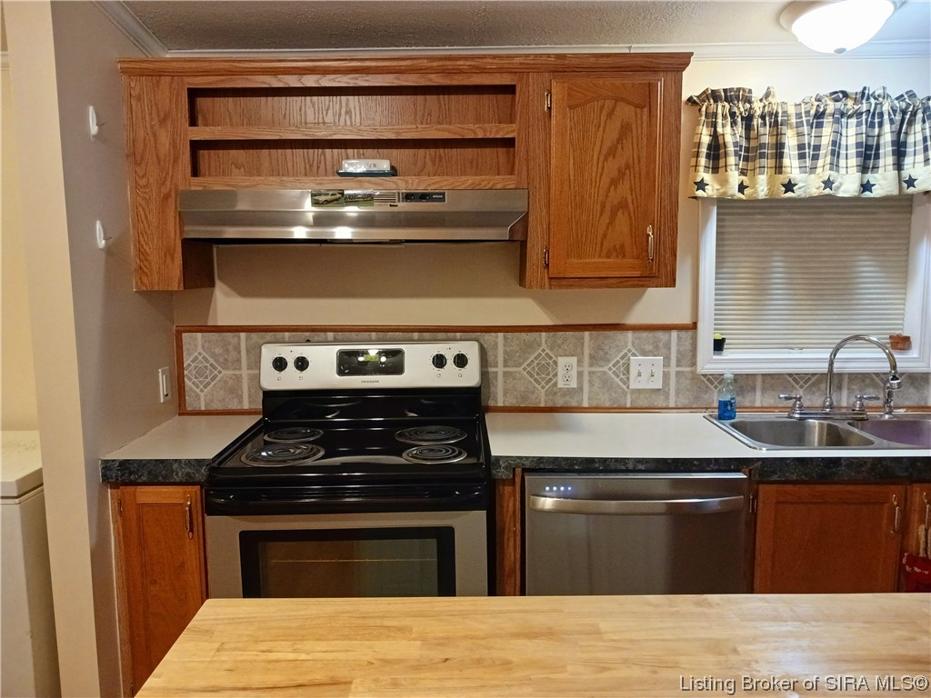 5077 South Davis Road Lexington, IN 47138 - Photo 7 of 23