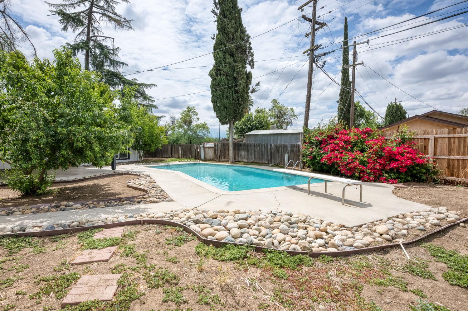 4205 Ralph Lane North Fresno, CA 93727 - Photo 49 of 59