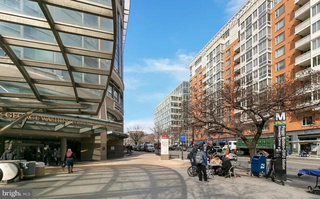 $295,000 | 1010 25th Street Northwest, Unit 503, Washington, DC 20037