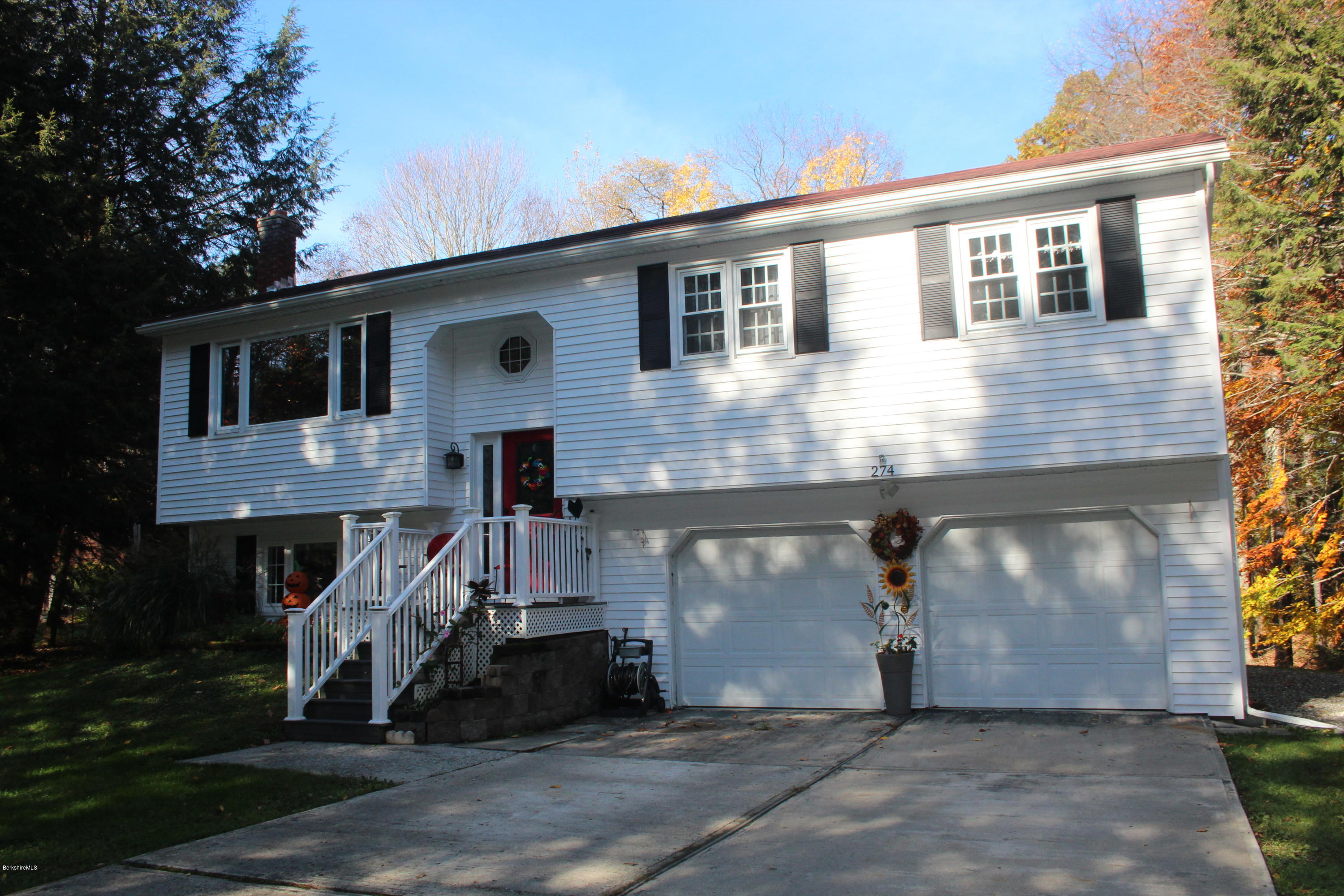 274 Barker Road Pittsfield, MA 01201 - Photo 1 of 20 Country Style Intown Convenience