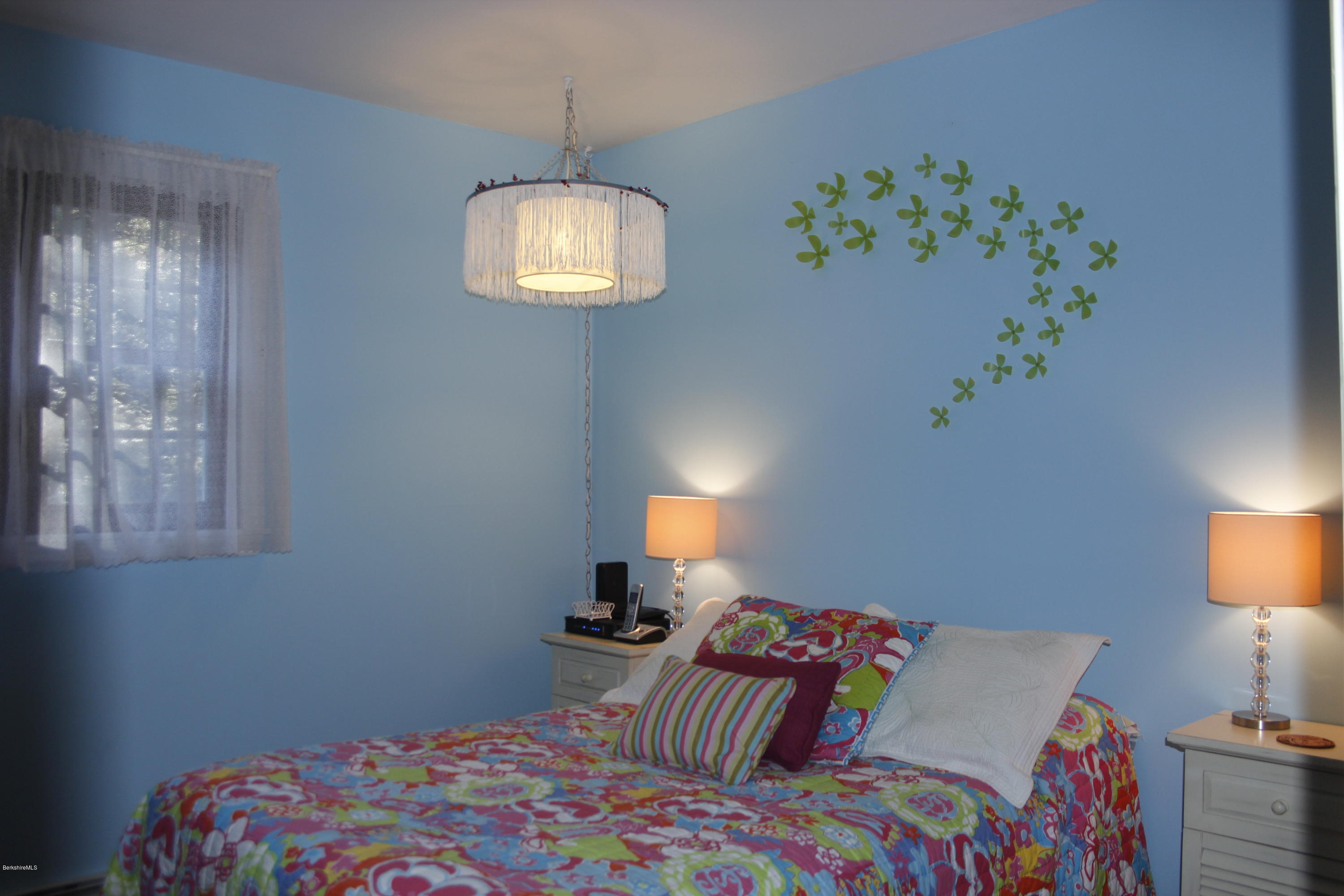 274 Barker Road Pittsfield, MA 01201 - Photo 9 of 20 Bedroom#2