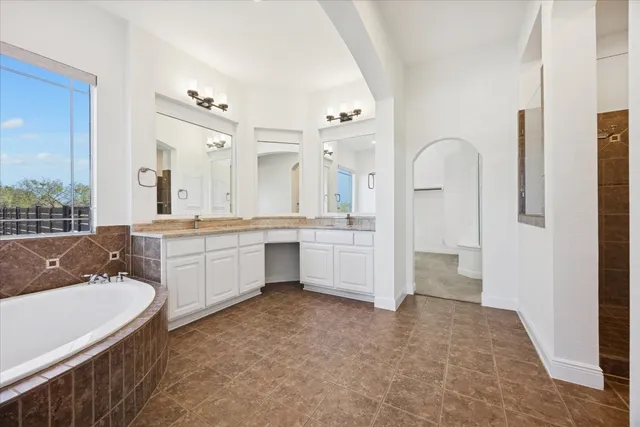 $6,500 | 100 Cross Trail, Spicewood, TX 78669