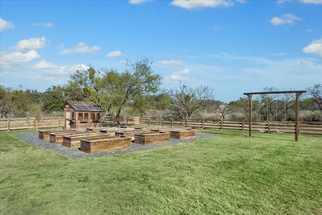 $6,500 | 100 Cross Trail, Spicewood, TX 78669
