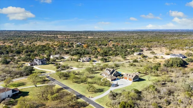 $6,500 | 100 Cross Trail, Spicewood, TX 78669