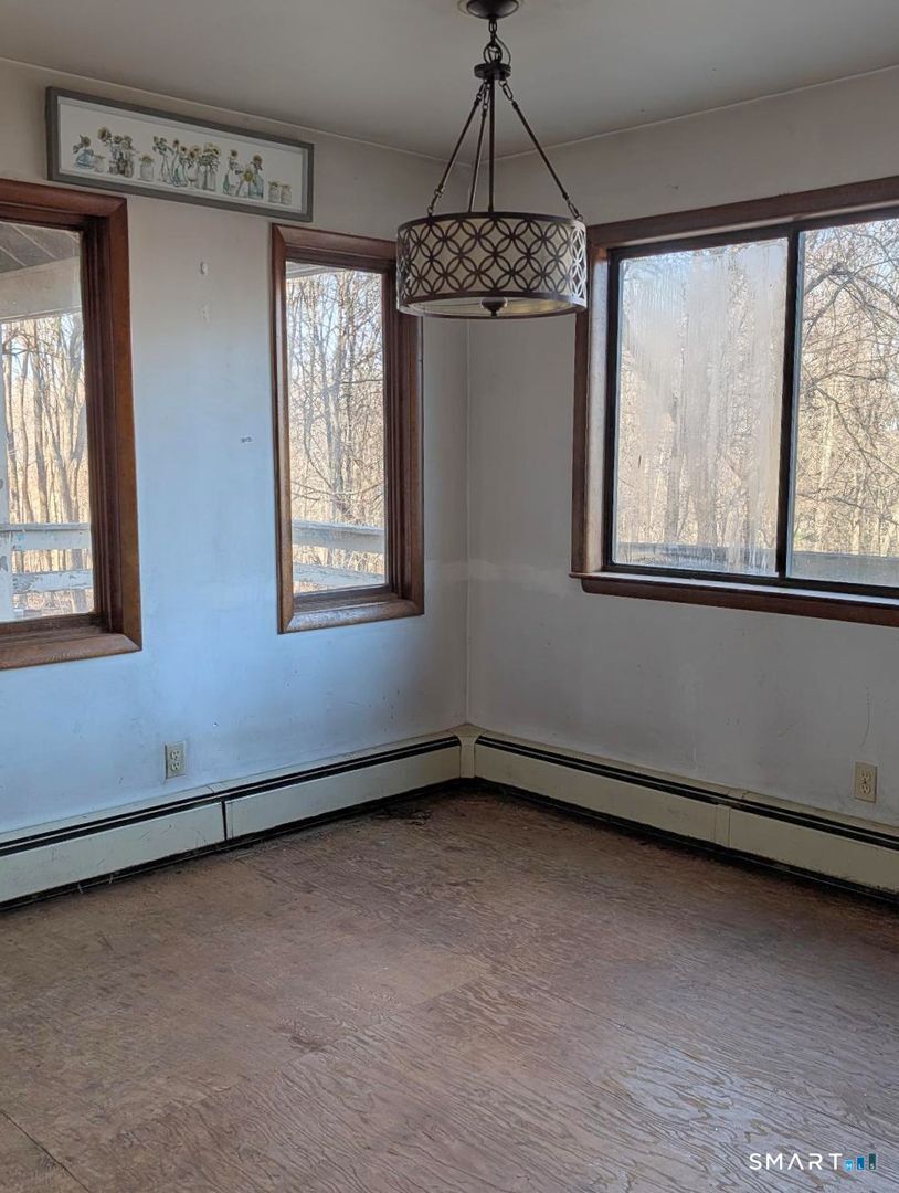 24 Chestnut Hill Road Newtown, CT 06482 - Photo 12 of 21