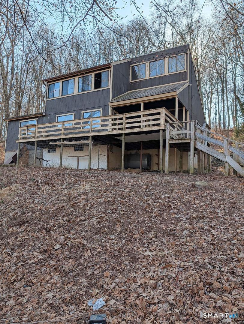 24 Chestnut Hill Road Newtown, CT 06482 - Photo 2 of 21