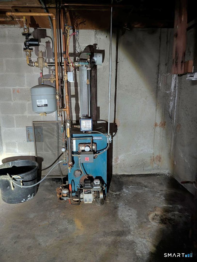 24 Chestnut Hill Road Newtown, CT 06482 - Photo 21 of 21