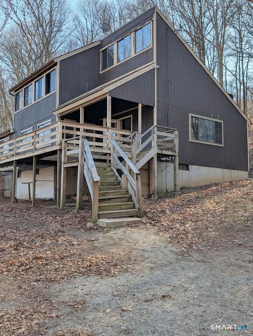 24 Chestnut Hill Road Newtown, CT 06482 - Photo 3 of 21