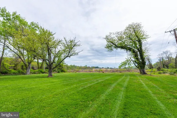 $649,900 | 2705 Spring Hill Road, Pikesville, MD 21208
